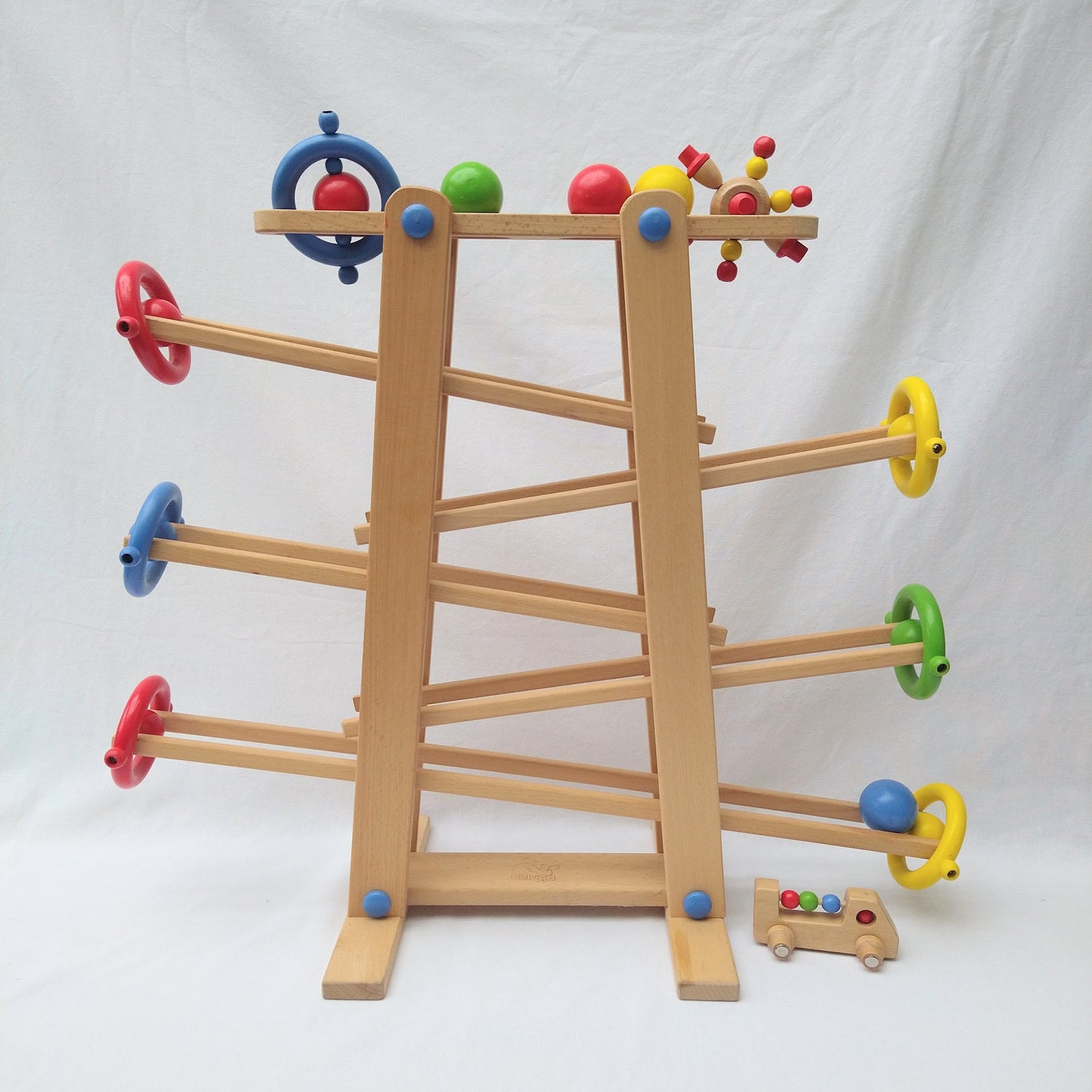 Beluga Rollipop Wooden Toy